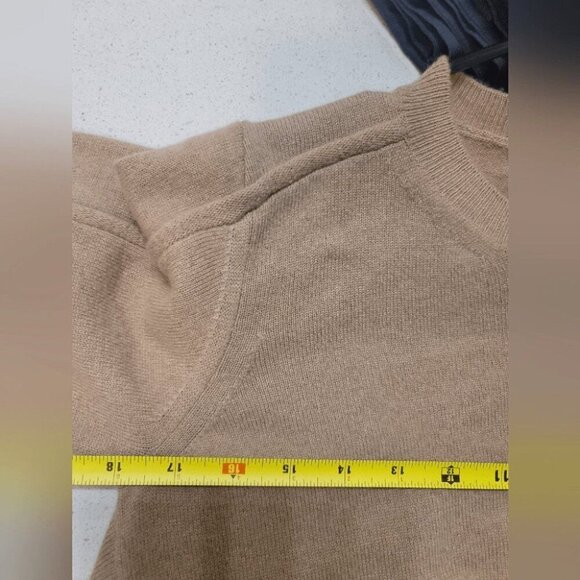 STELLA MCCARTNEY Cashmere Virgin Wool Asymmetric Sweater Sz 40 - Picture 6 of 8